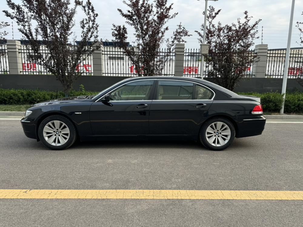 BMW BMW 7-Series
