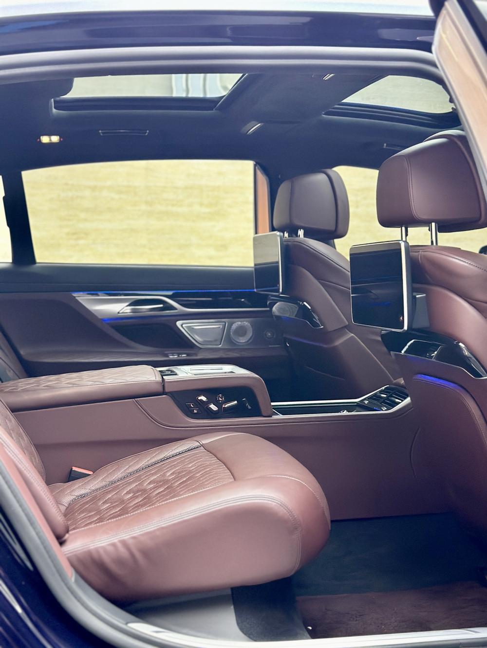 BMW BMW 7-Series