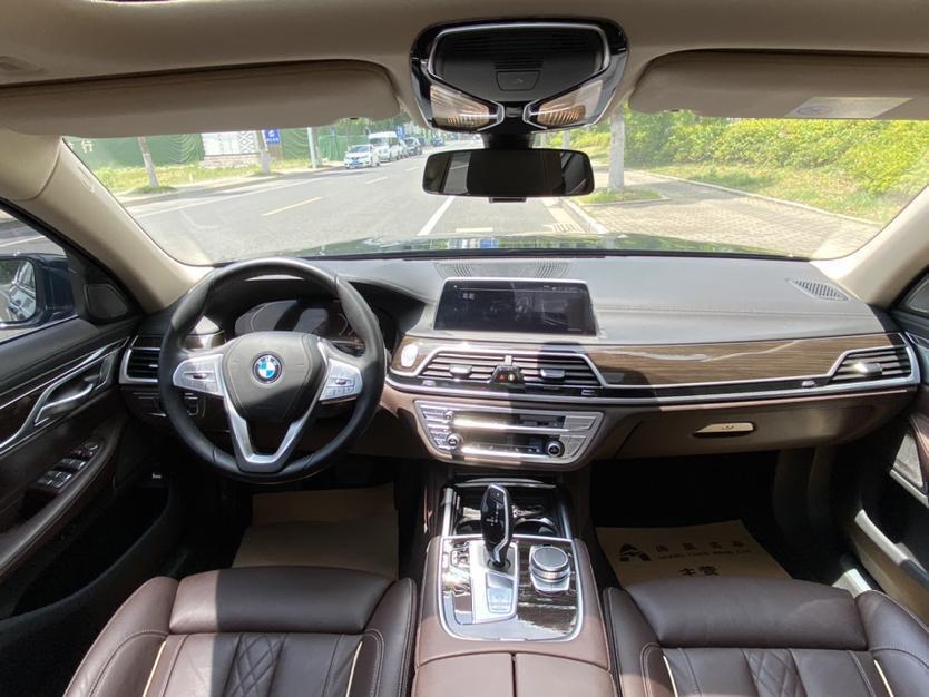BMW BMW 7-Series