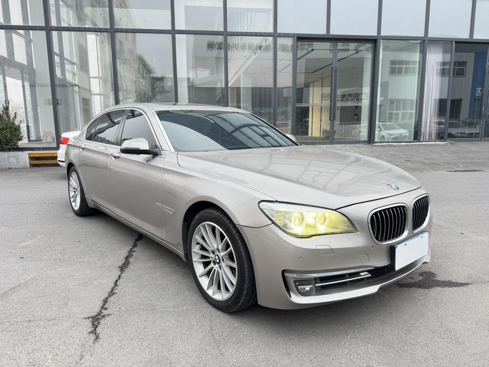 BMW BMW 7-Series