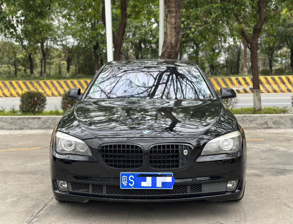 BMW BMW 7-Series