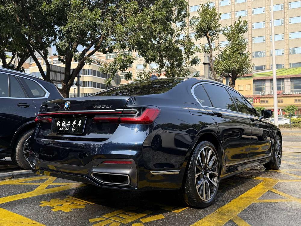 BMW BMW 7-Series