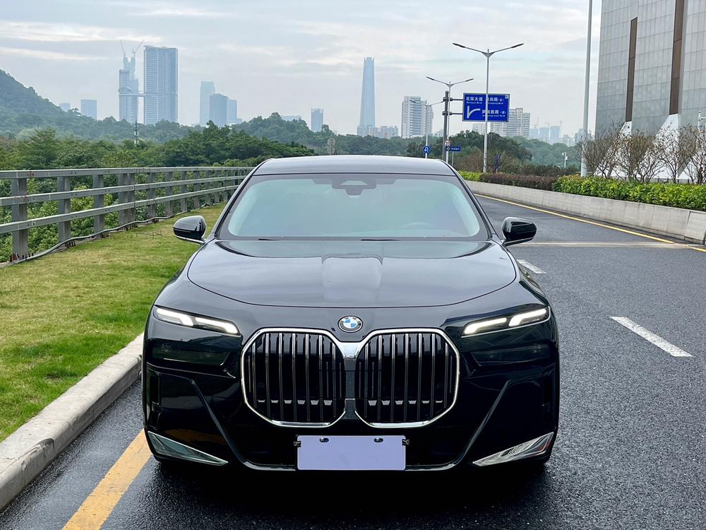 BMW BMW 7-Series