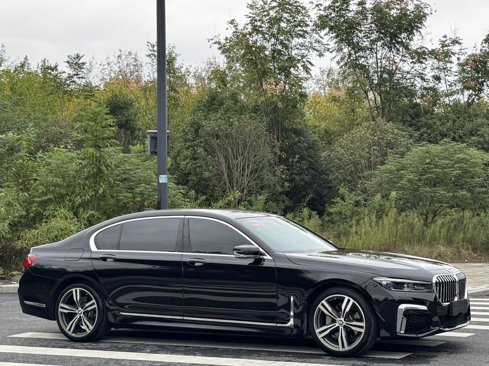 BMW BMW 7-Series