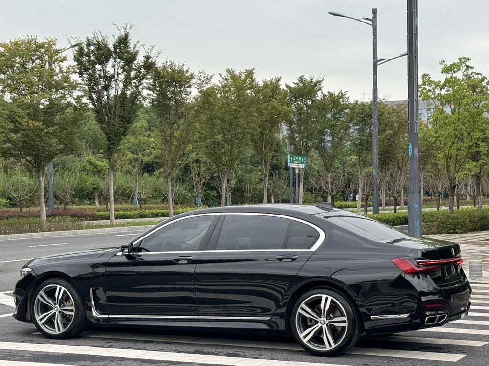 BMW BMW 7-Series