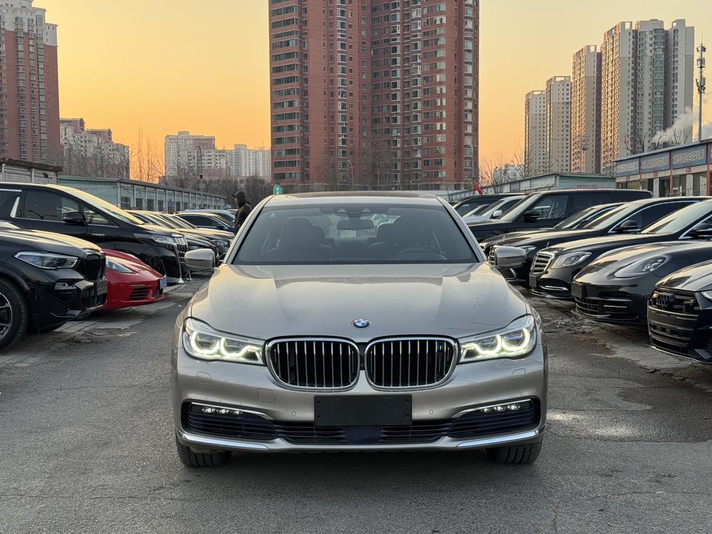 BMW BMW 7-Series