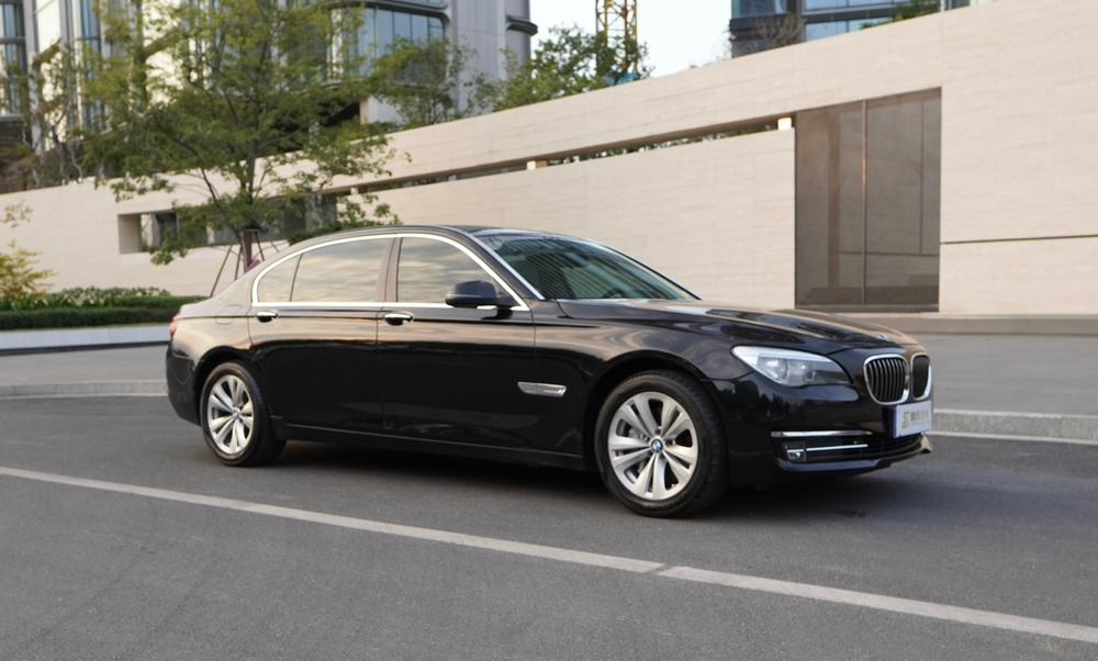 BMW BMW 7-Series