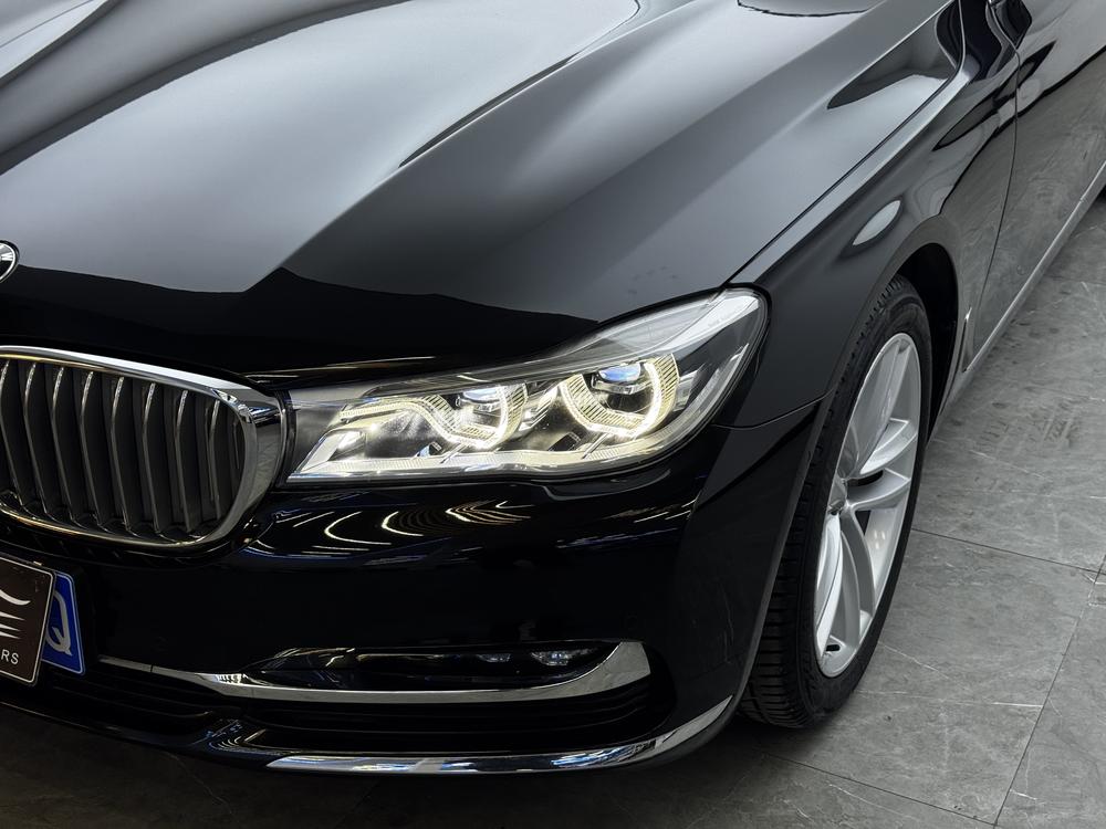 BMW BMW 7-Series