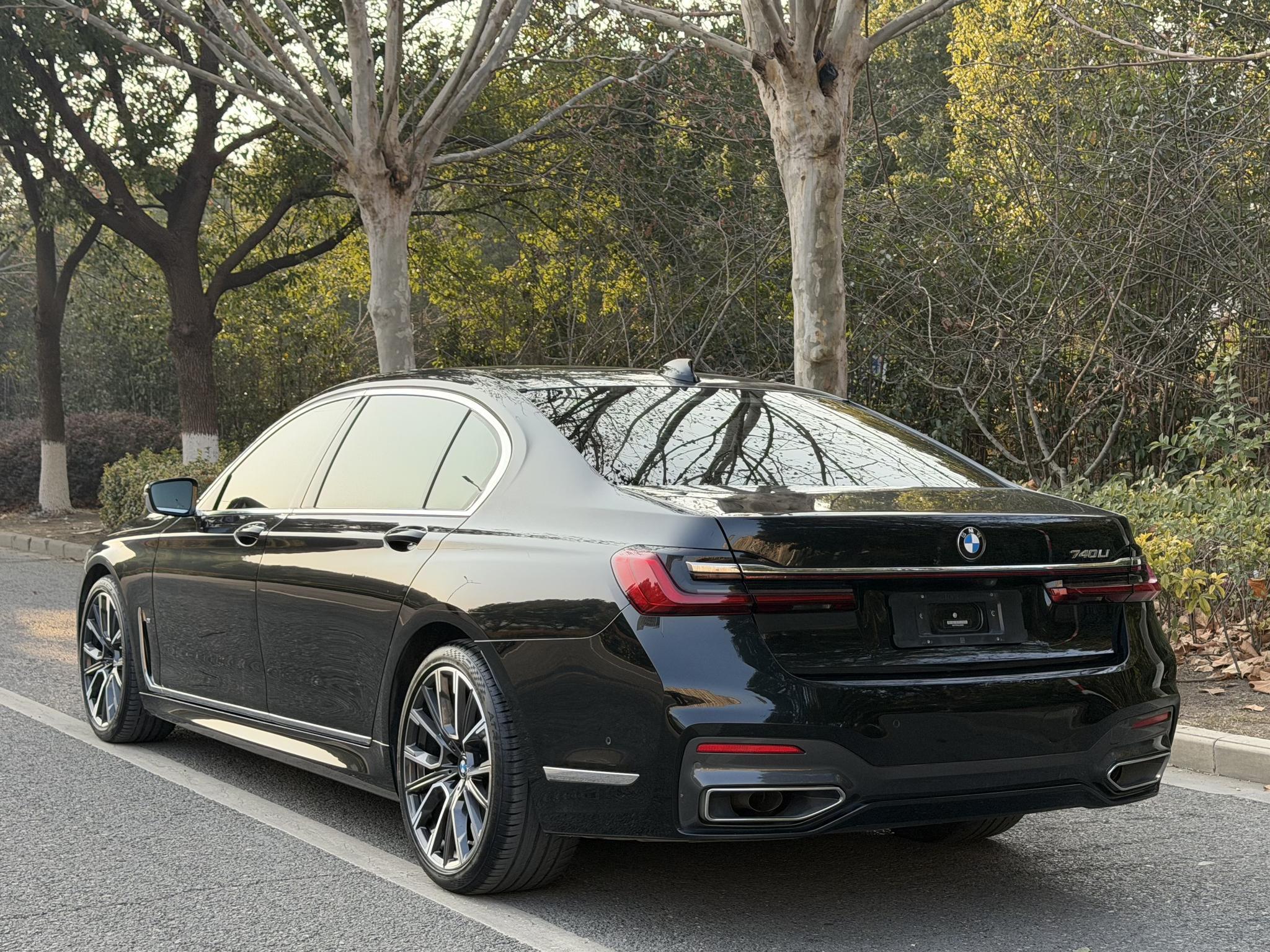 BMW BMW 7-Series