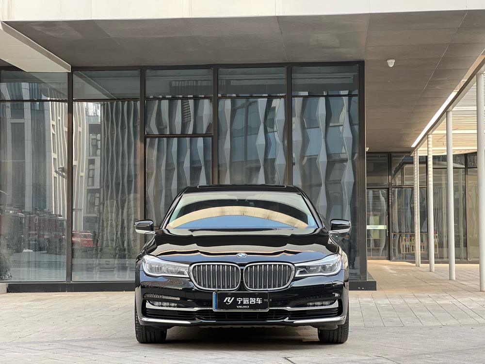 BMW BMW 7-Series