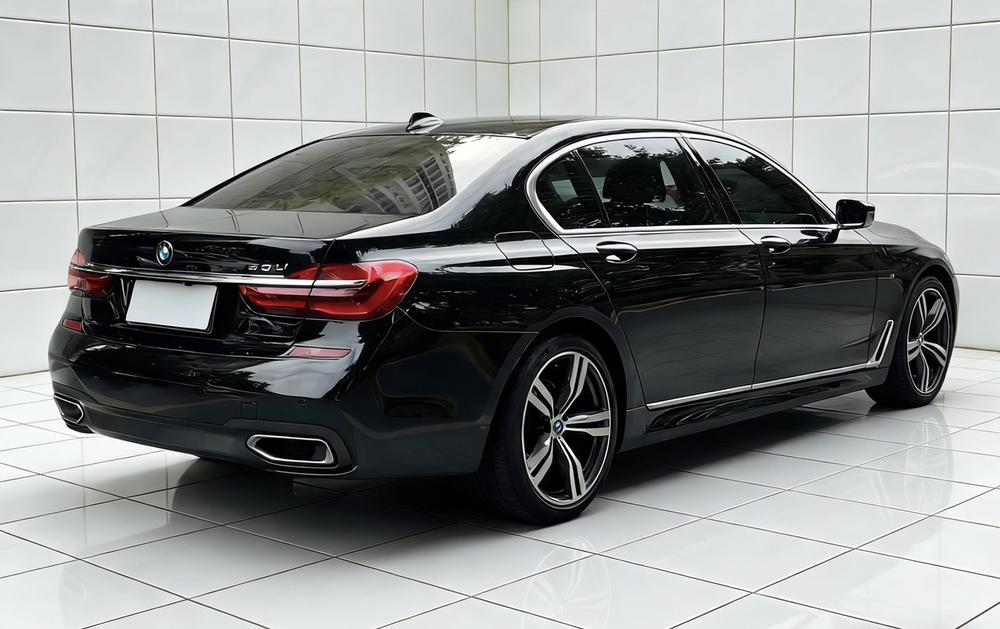 BMW BMW 7-Series