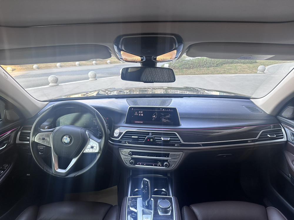 BMW BMW 7-Series
