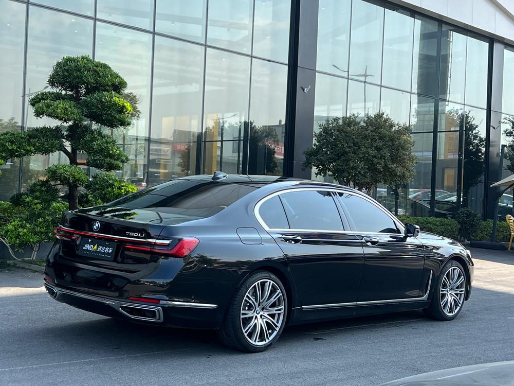 BMW BMW 7-Series