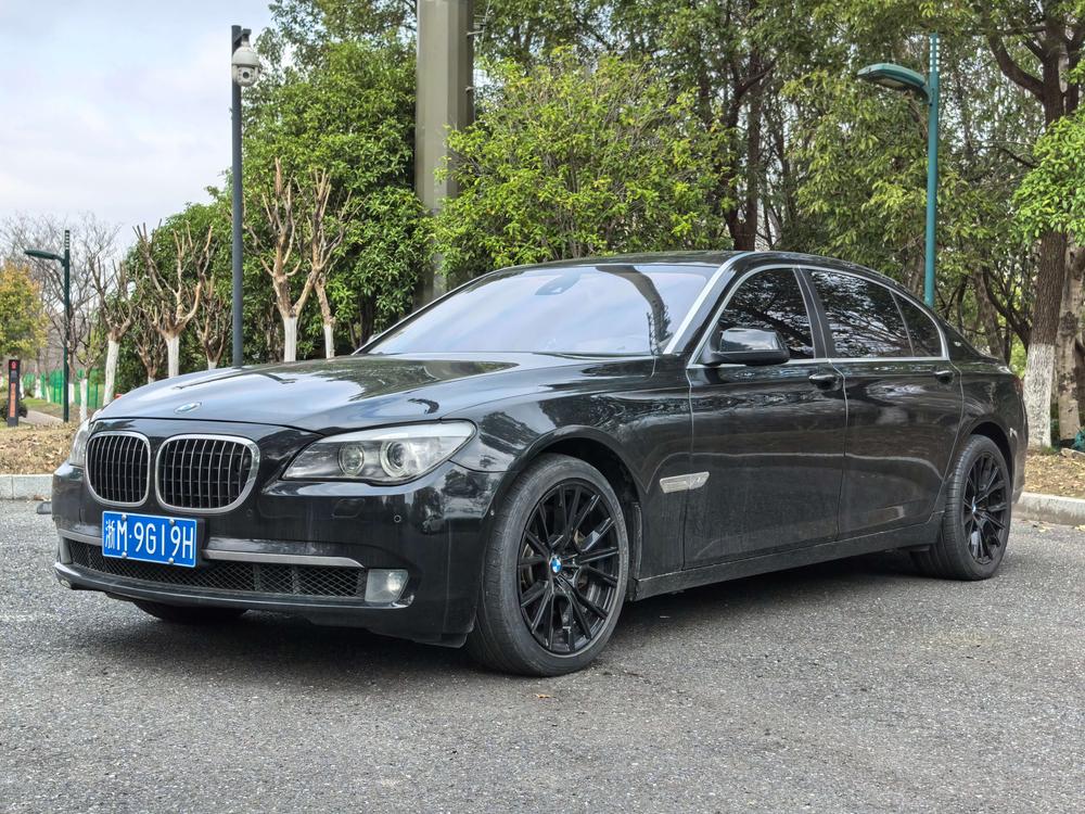 BMW BMW 7-Series