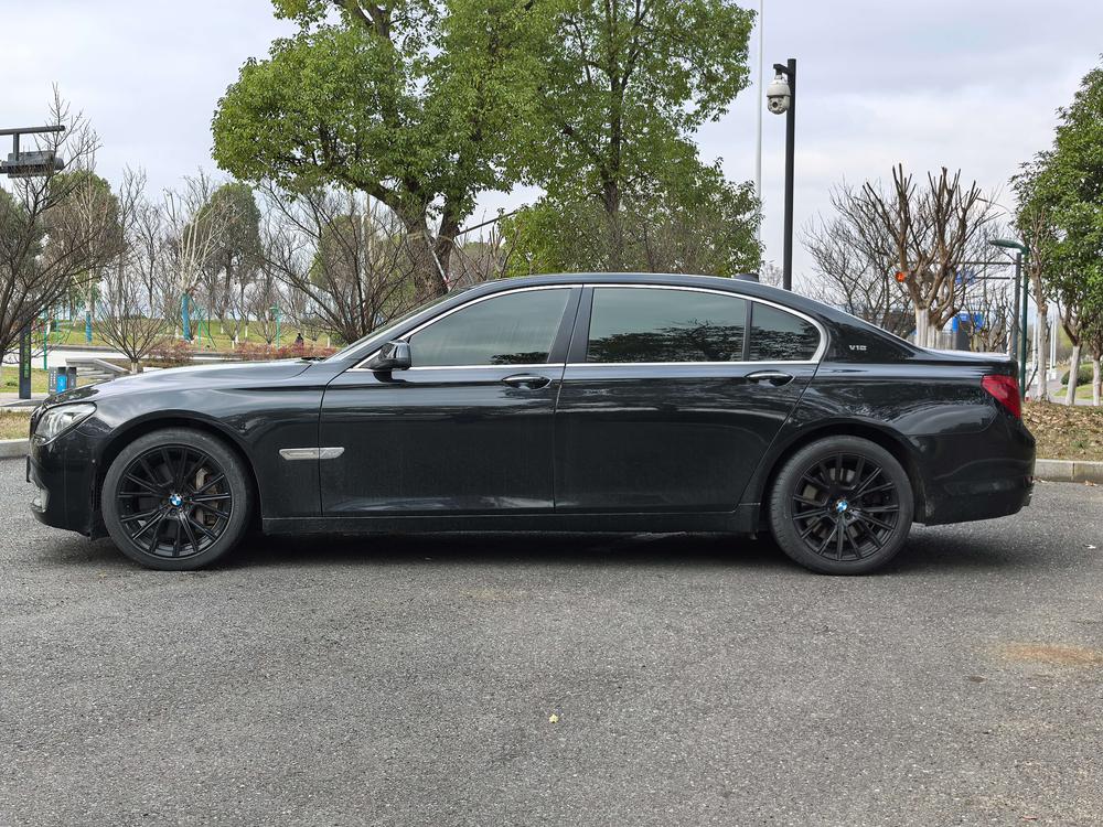 BMW BMW 7-Series