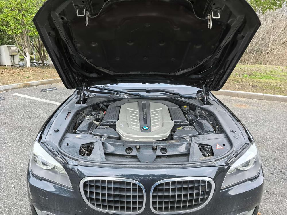BMW BMW 7-Series