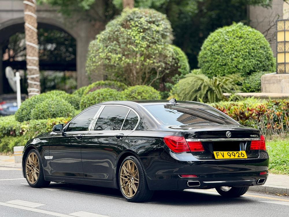 BMW BMW 7-Series