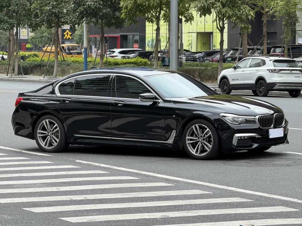 BMW BMW 7-Series