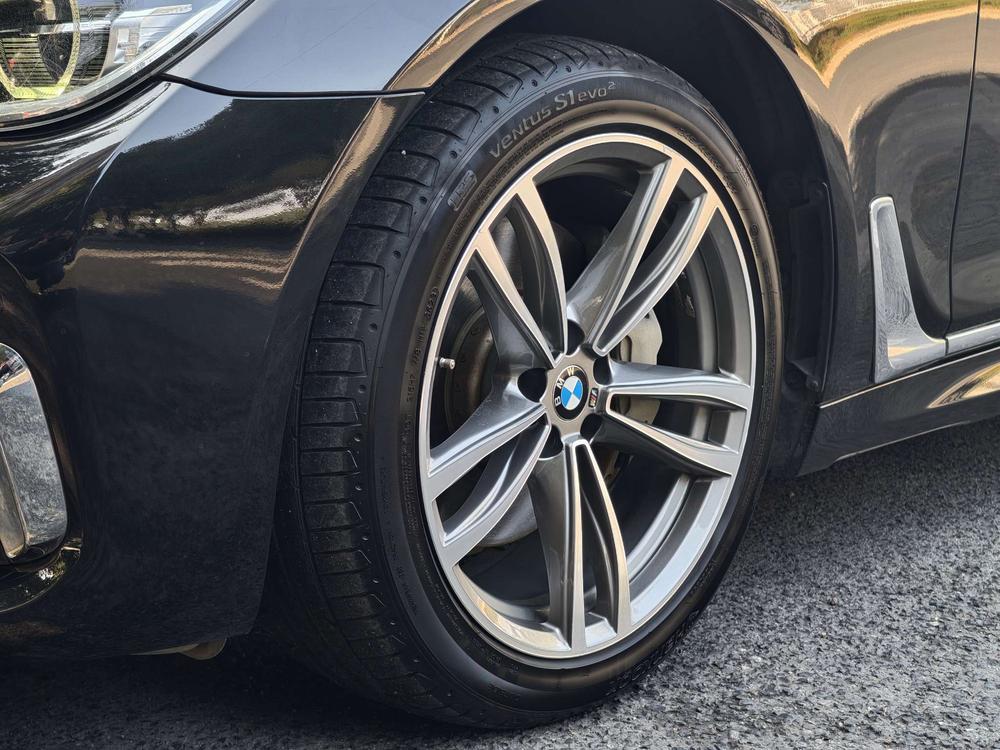 BMW BMW 7-Series