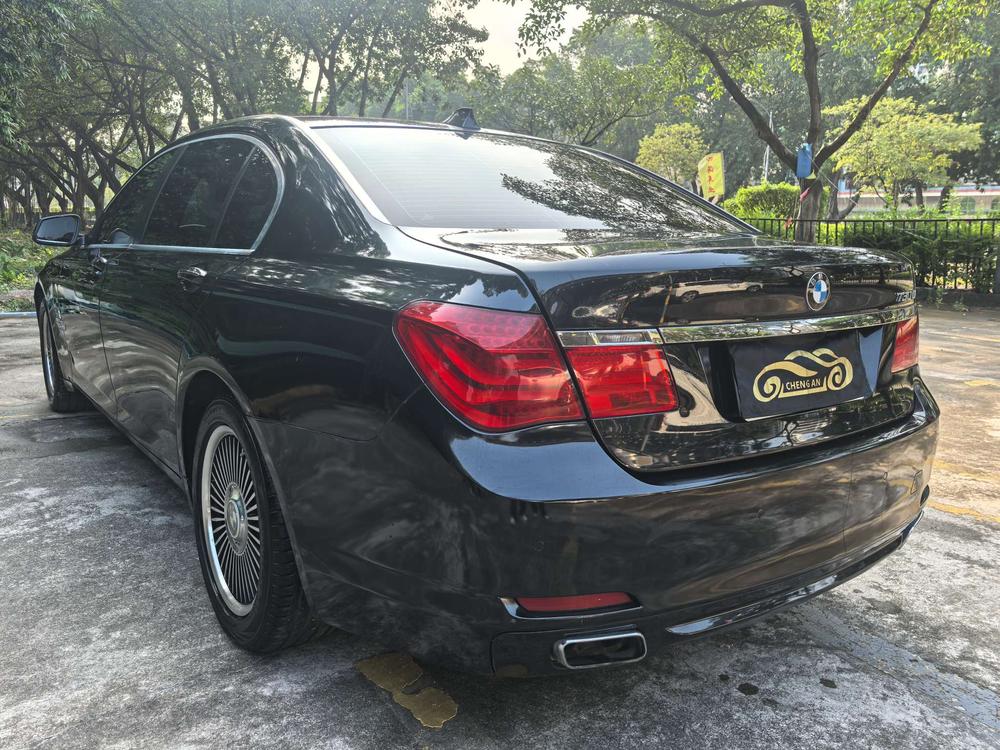 BMW BMW 7-Series