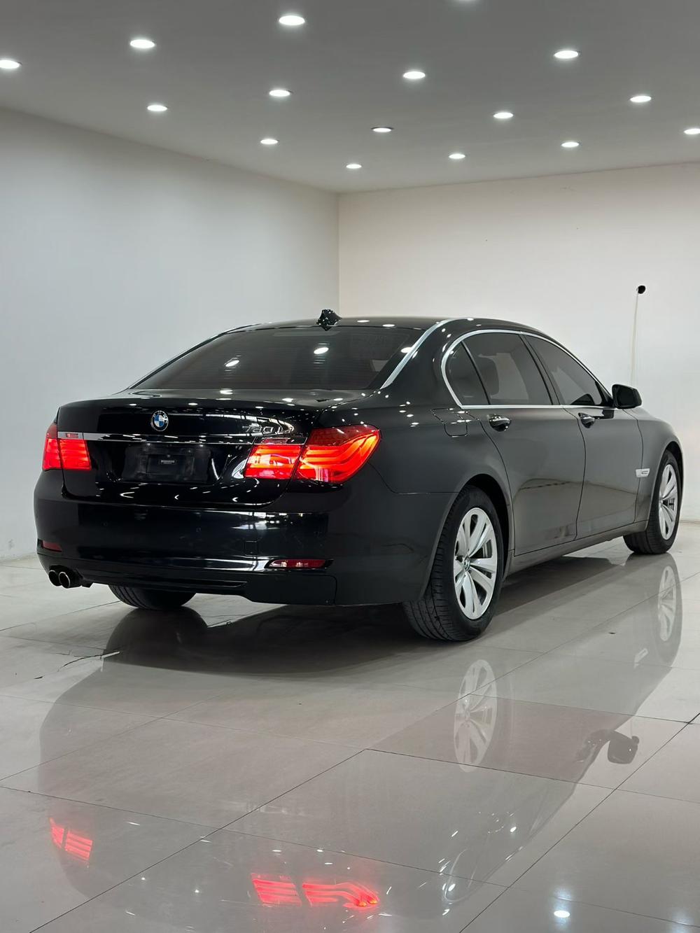 BMW BMW 7-Series