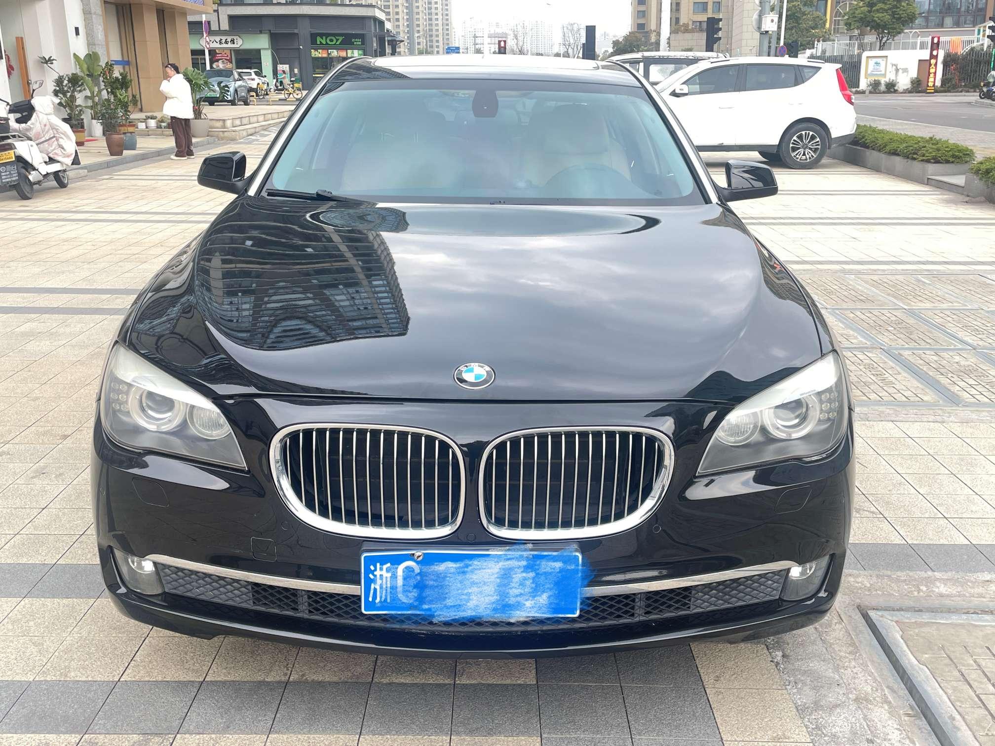 BMW BMW 7-Series