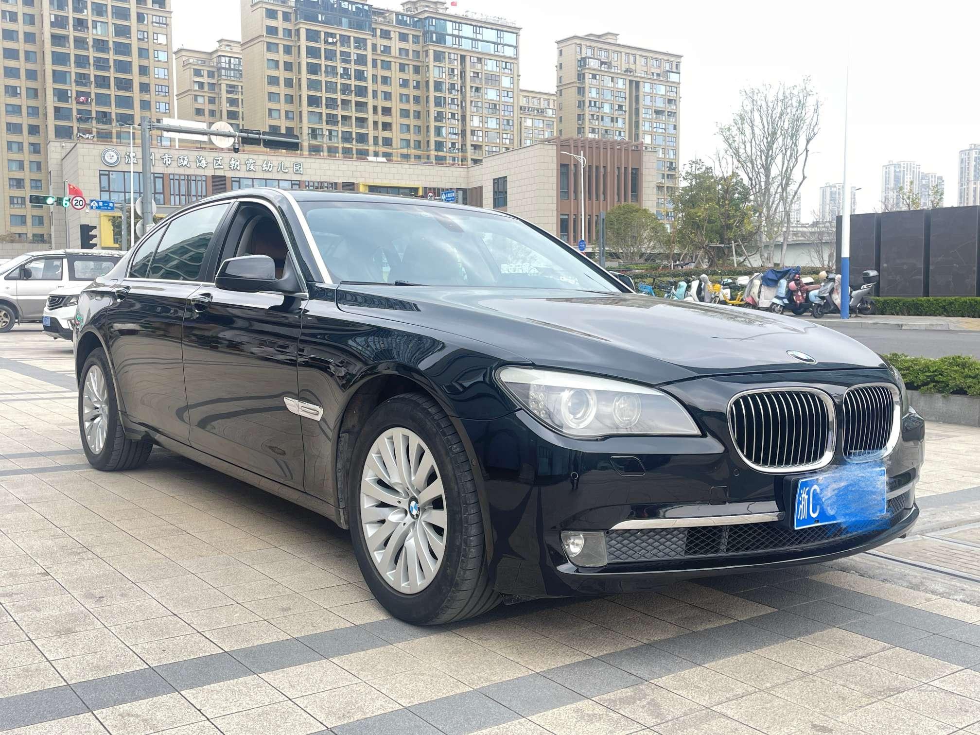 BMW BMW 7-Series