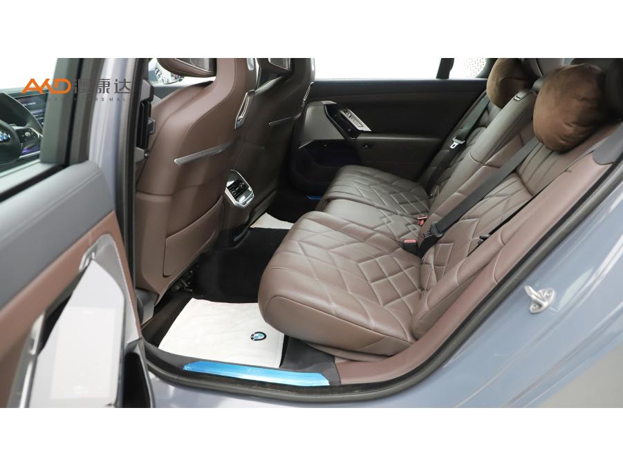 BMW BMW 7-Series