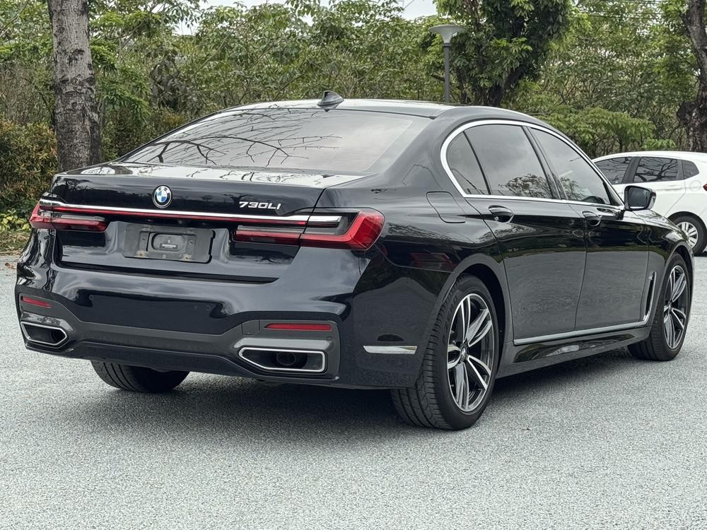 BMW BMW 7-Series