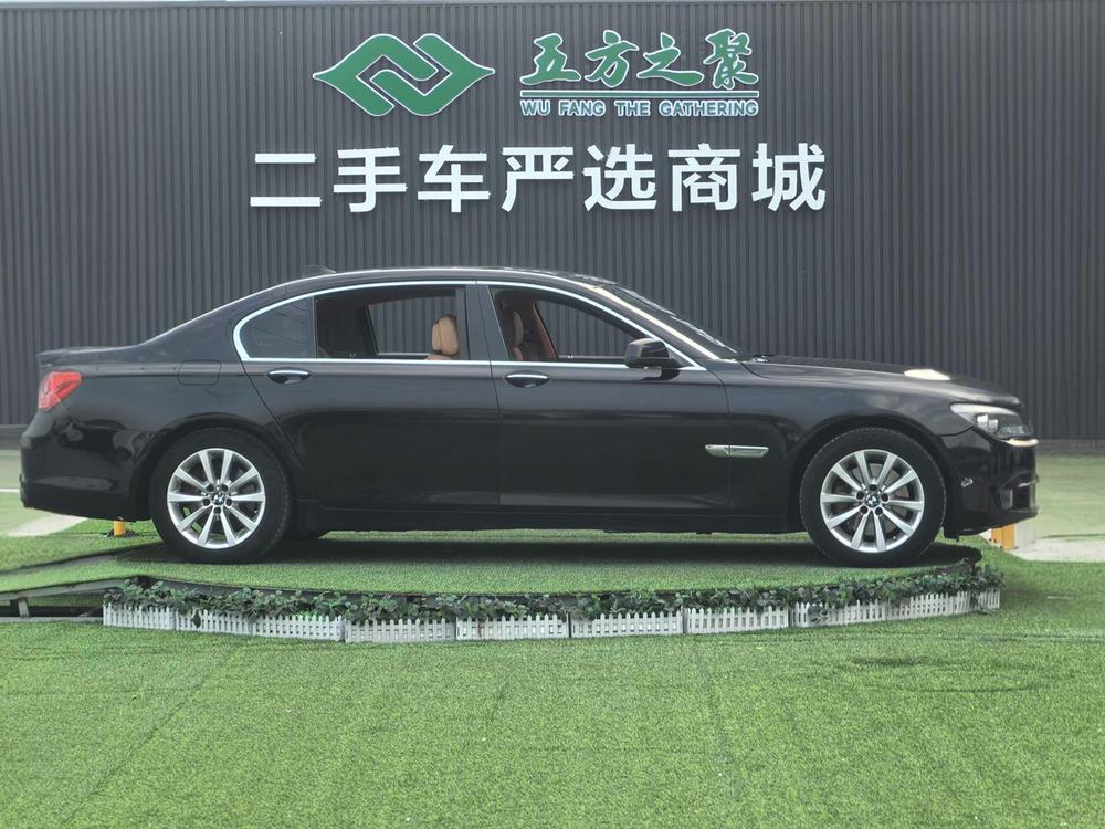 BMW BMW 7-Series