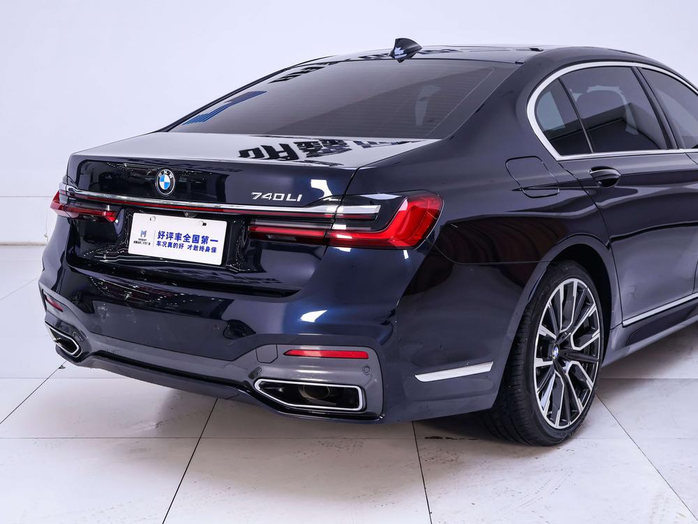 BMW BMW 7-Series