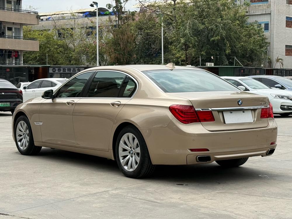 BMW BMW 7-Series