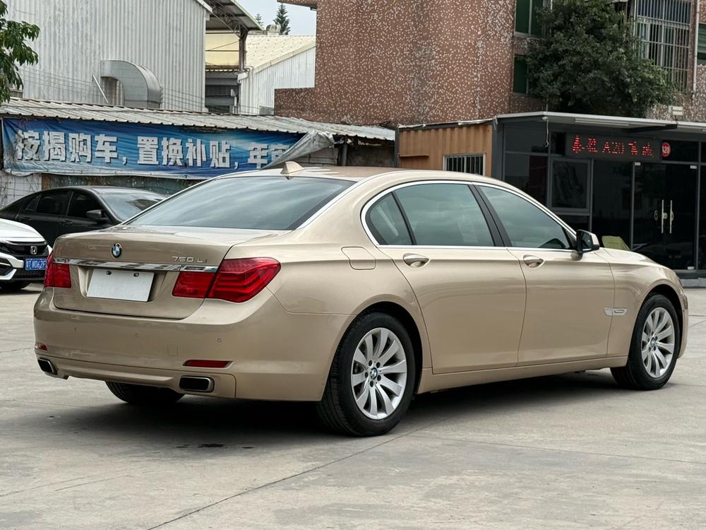 BMW BMW 7-Series
