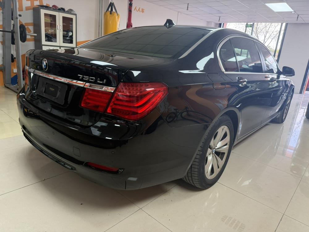 BMW BMW 7-Series