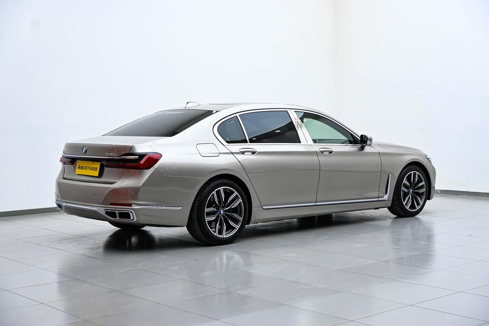 BMW BMW 7-Series
