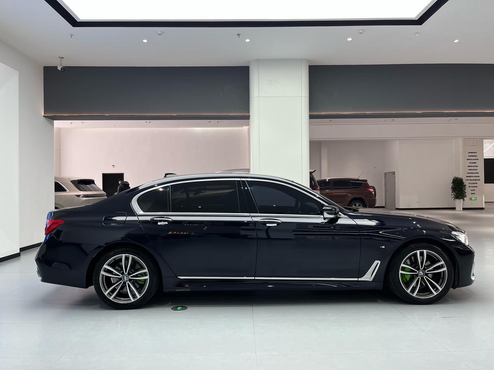 BMW BMW 7-Series