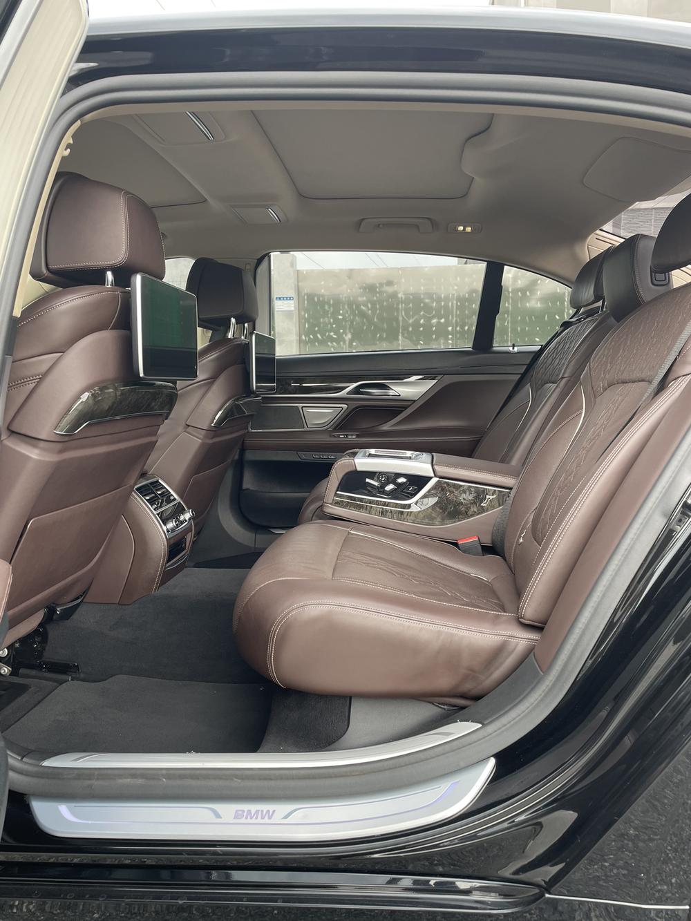 BMW BMW 7-Series