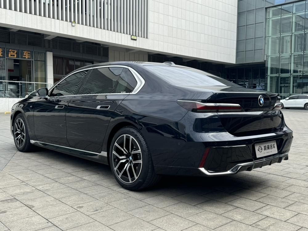 BMW BMW 7-Series