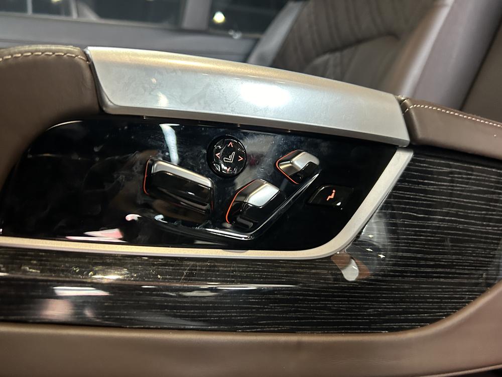BMW BMW 7-Series