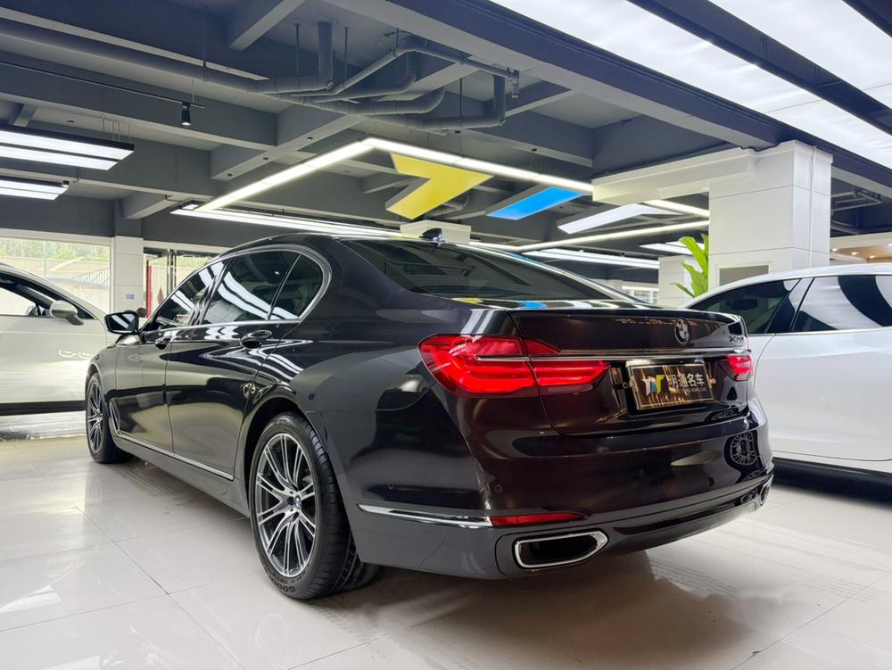 BMW BMW 7-Series