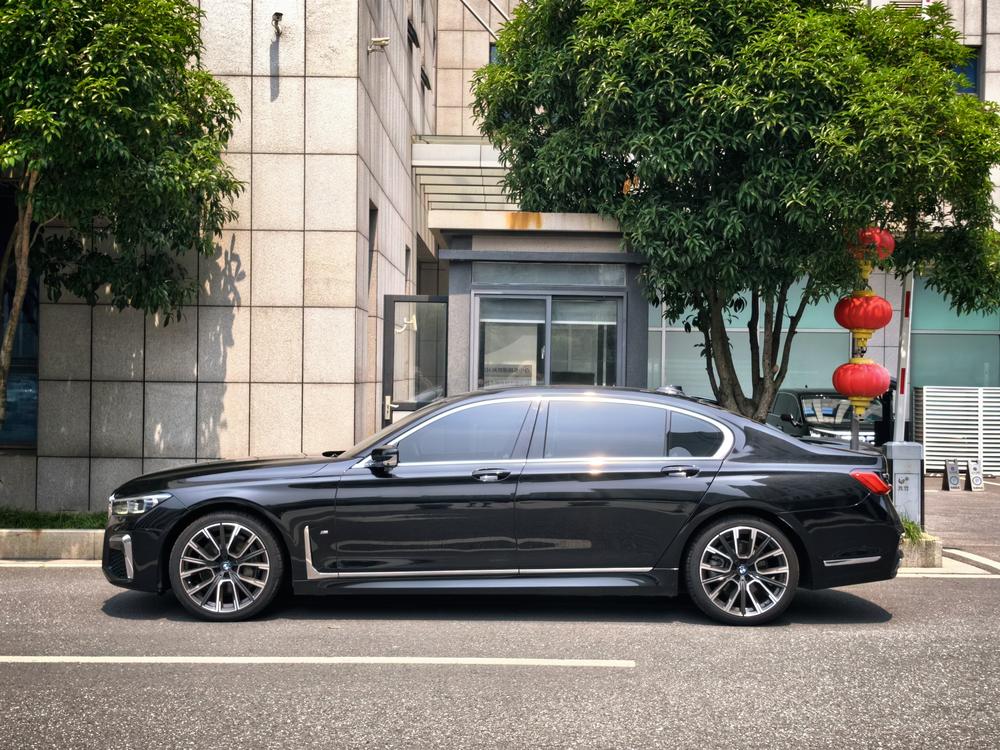 BMW BMW 7-Series