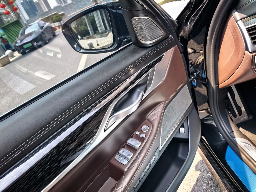 BMW BMW 7-Series