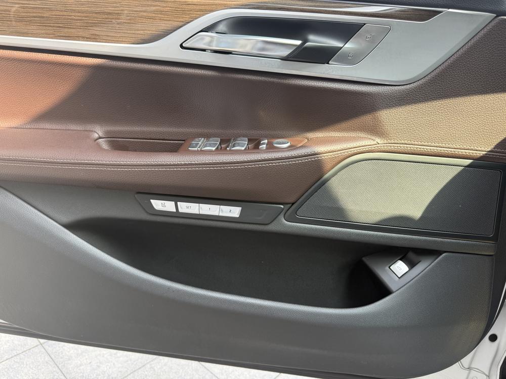 BMW BMW 7-Series