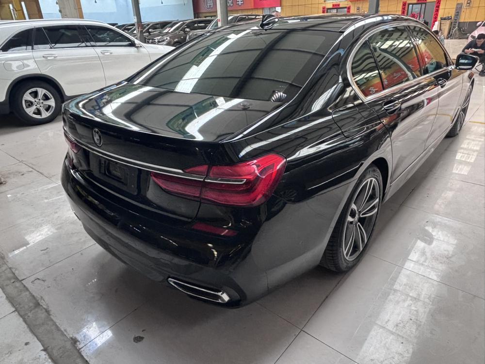 BMW BMW 7-Series