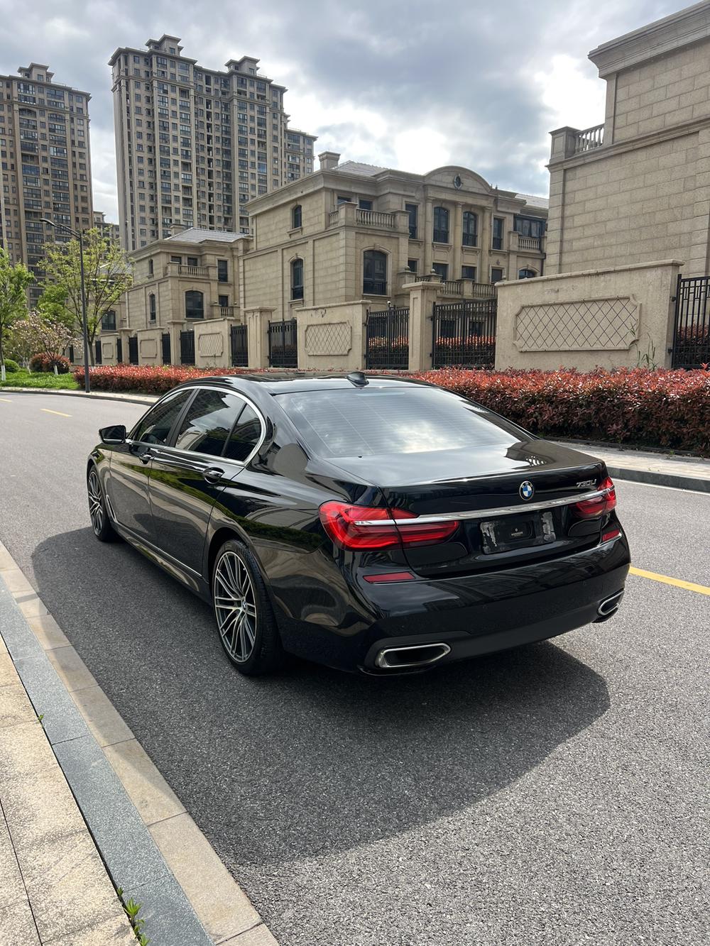 BMW BMW 7-Series