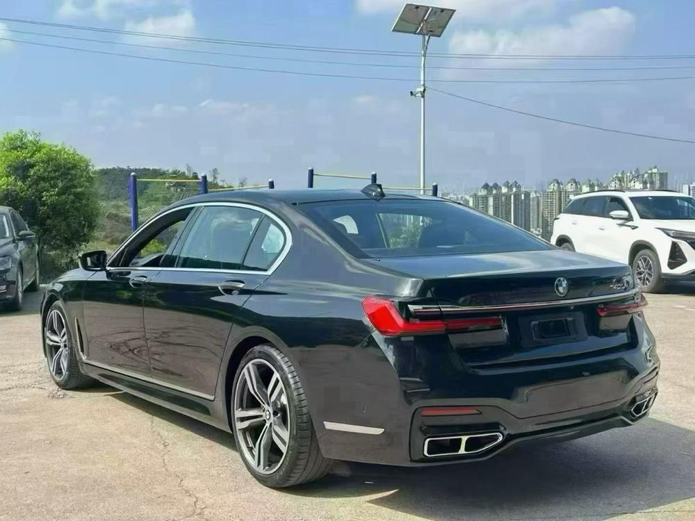 BMW BMW 7-Series