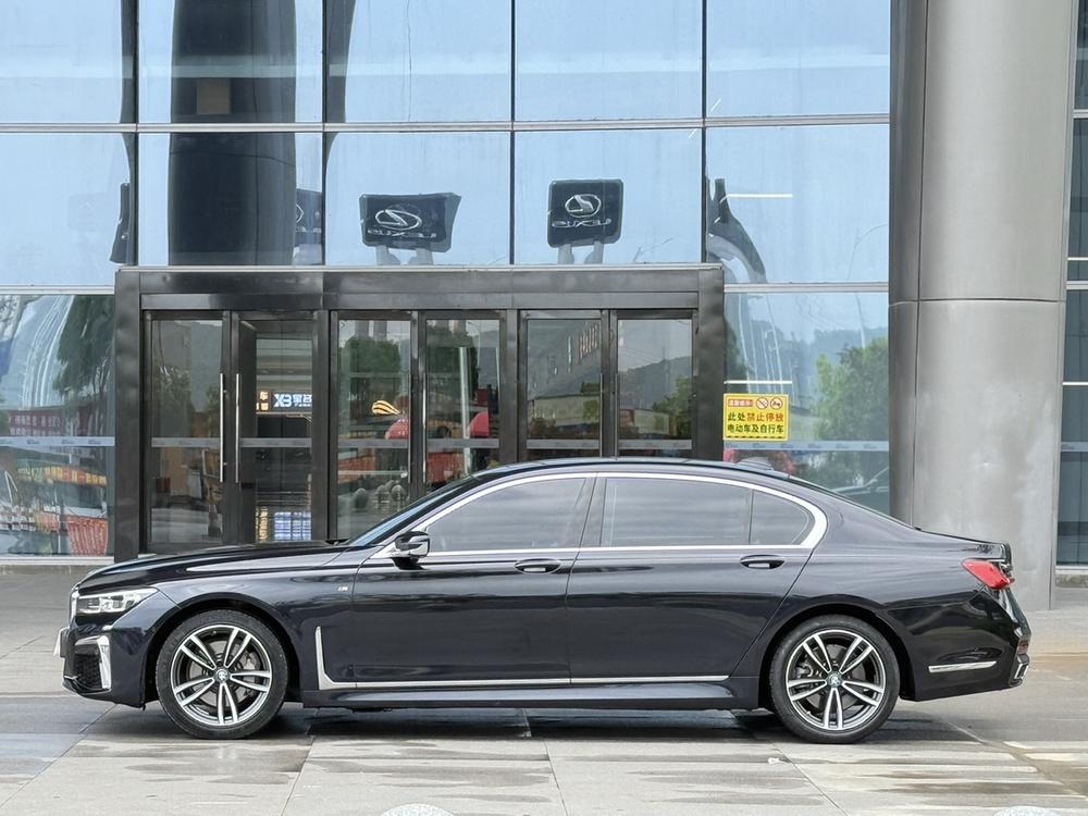 BMW BMW 7-Series