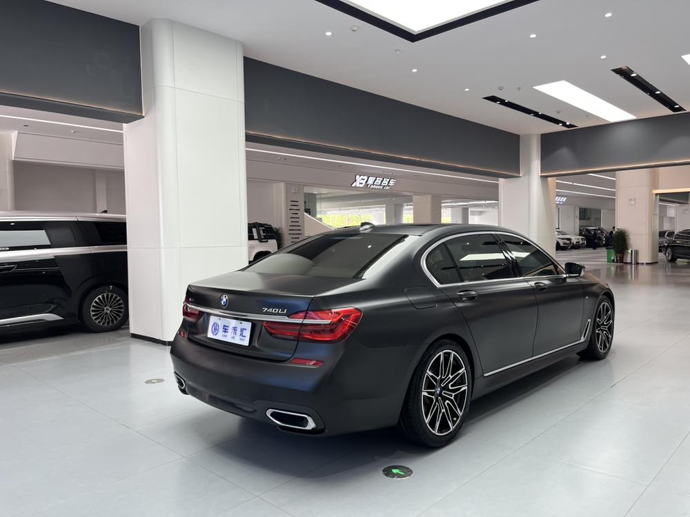 BMW BMW 7-Series