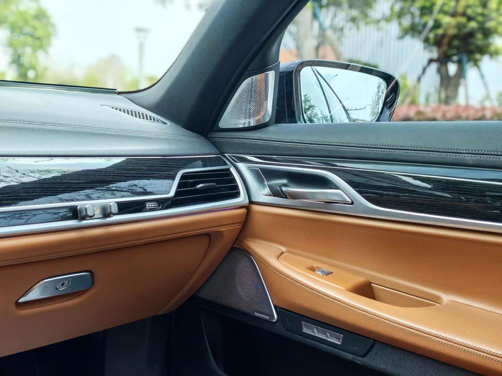 BMW BMW 7-Series
