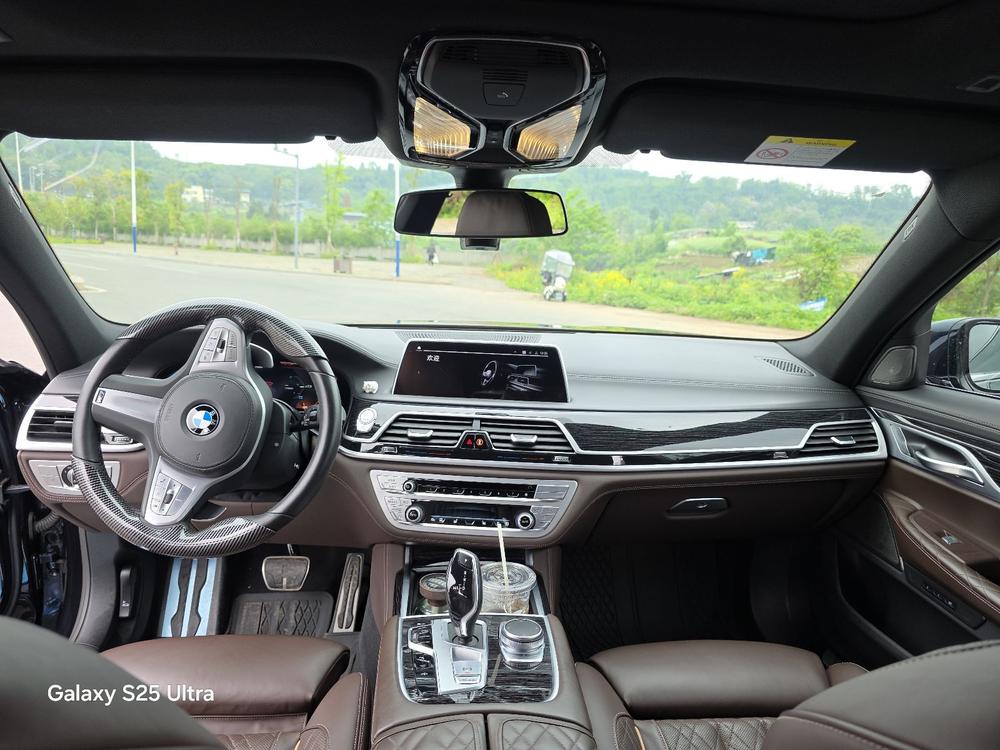 BMW BMW 7-Series